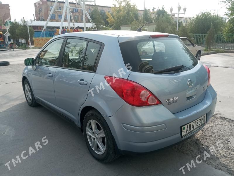 Nissan Versa 2009 - 108 000 TMT - Mary - img 4