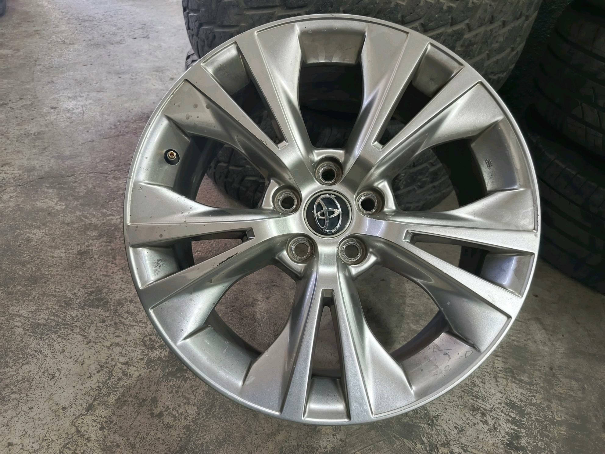 HIGHLANDER DISKA 18 xle 2 300 TMT - Aşgabat - img 5