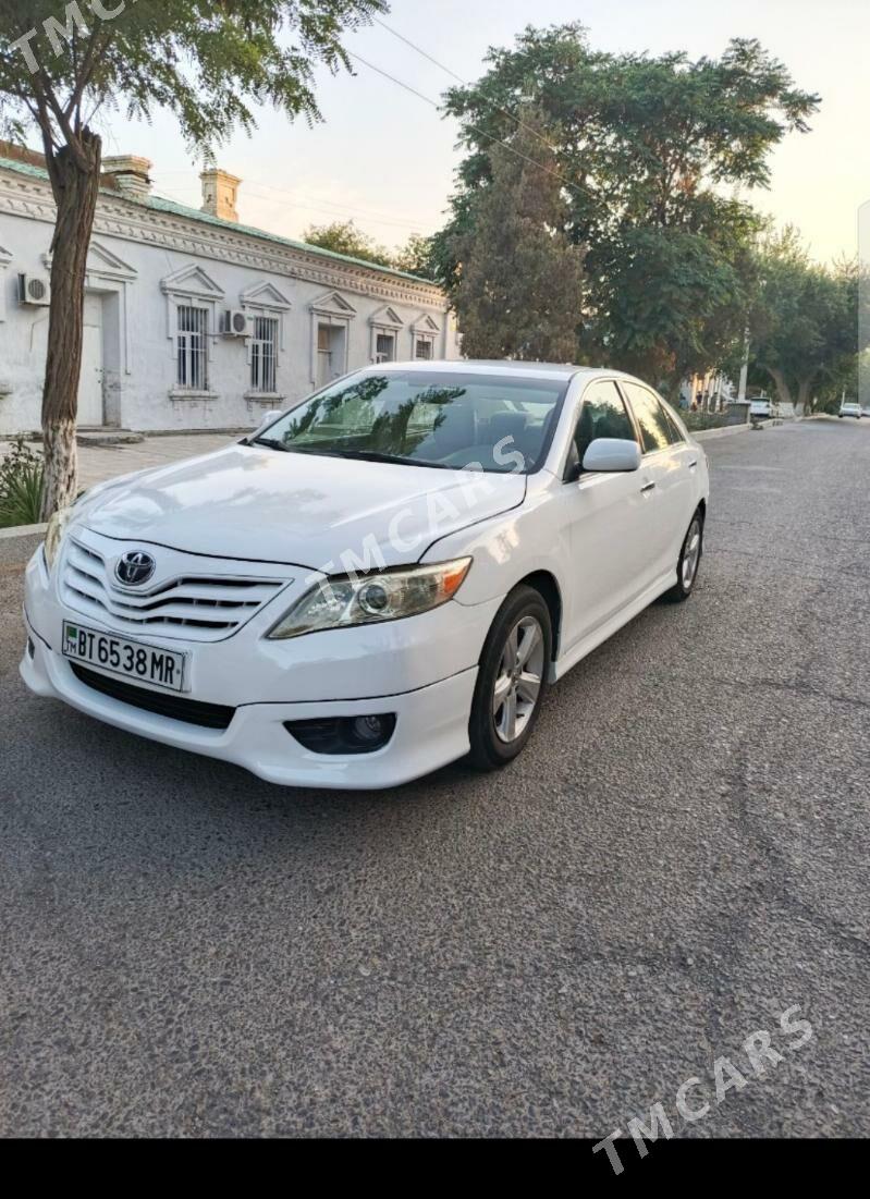 Toyota Camry 2010 - 115 000 TMT - Baýramaly - img 4