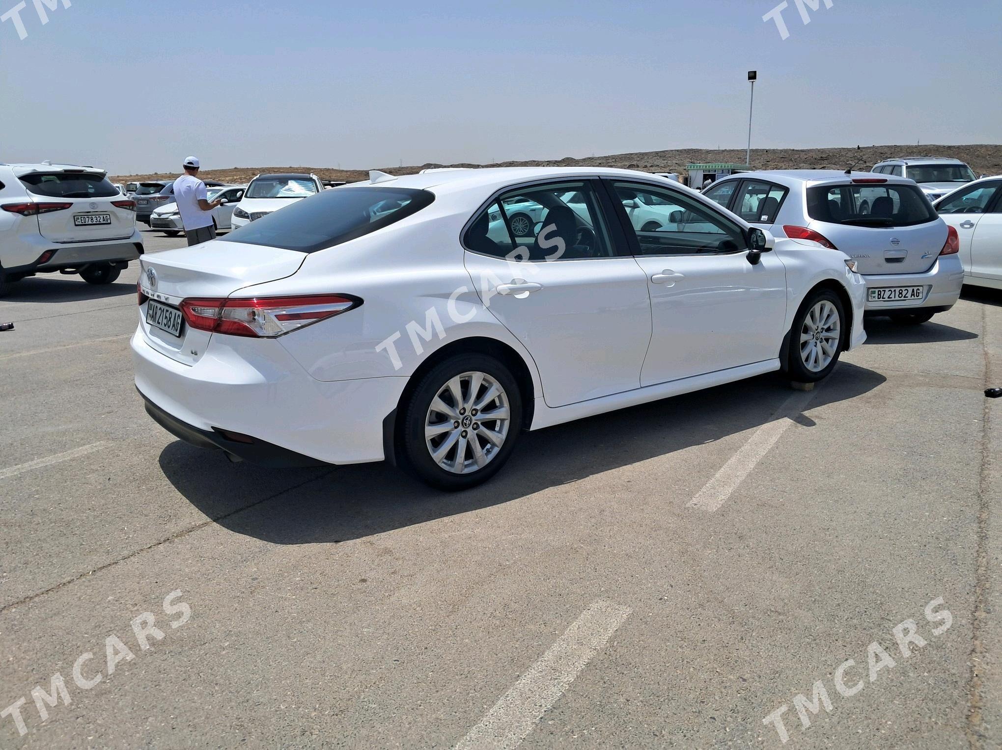 Toyota Camry 2019 - 275 000 TMT - Aşgabat - img 5