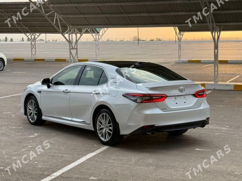 Toyota Camry 2023 - 695 000 TMT - Aşgabat - img 8