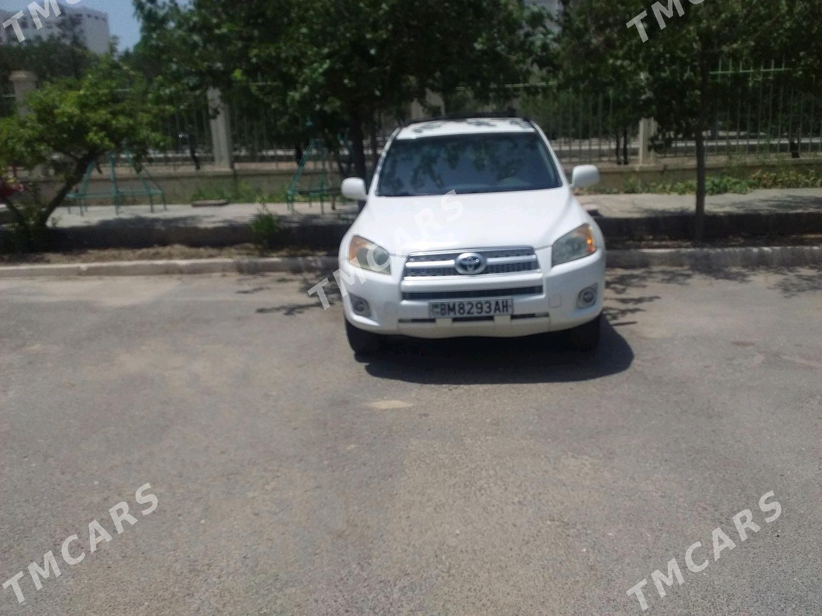 Toyota RAV4 2012 - 175 000 TMT - Анев - img 4