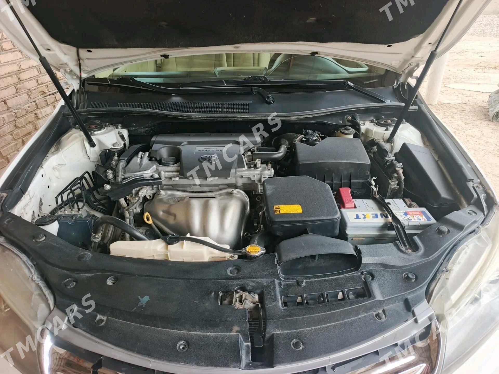 Toyota Camry 2015 - 260 000 TMT - Hazar - img 6