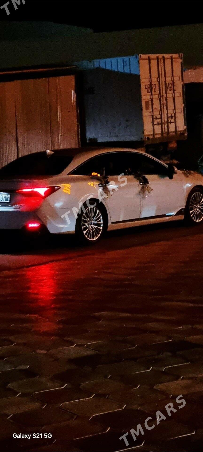 Toyota Avalon 2019 - 380 000 TMT - Байрамали - img 5