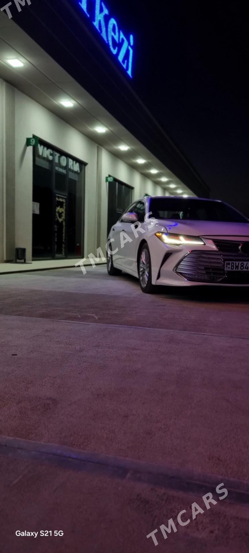 Toyota Avalon 2019 - 380 000 TMT - Байрамали - img 3