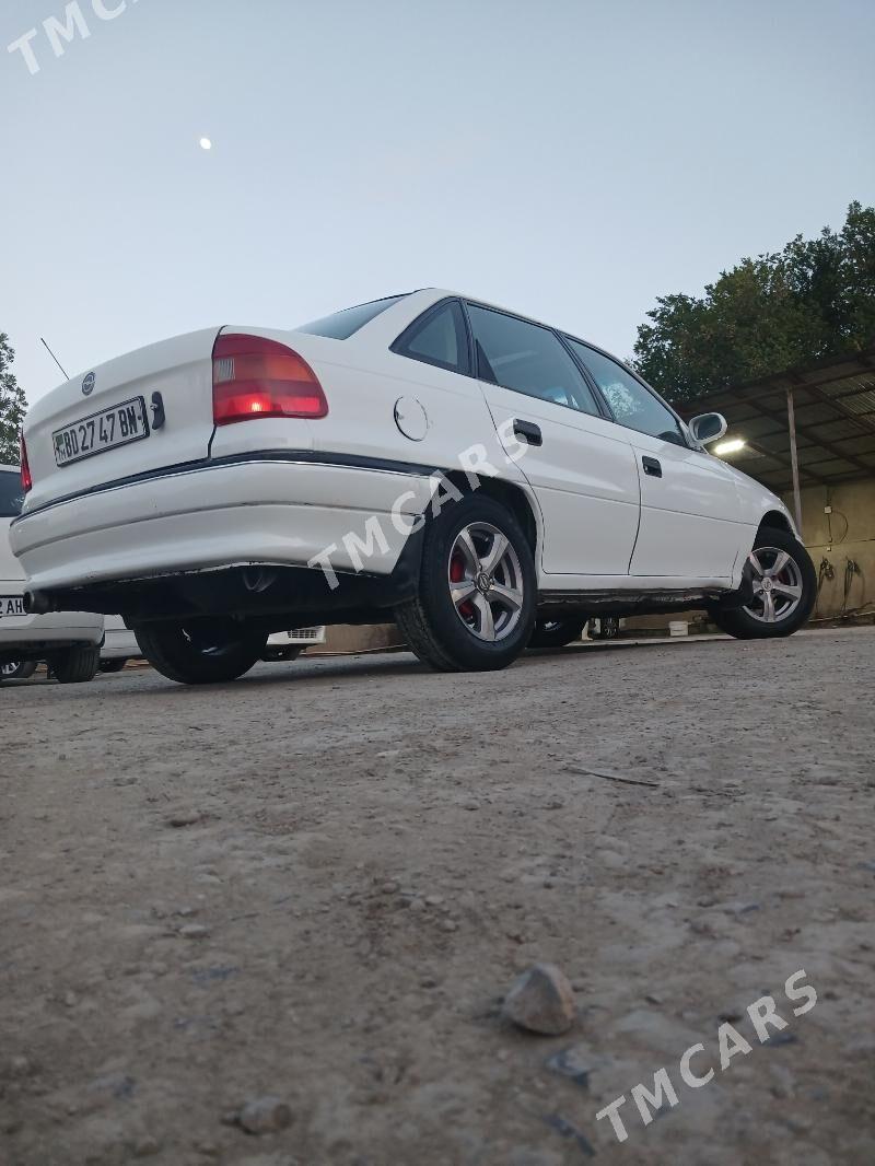 Opel Astra 1994 - 39 000 TMT - Махтумкули - img 7