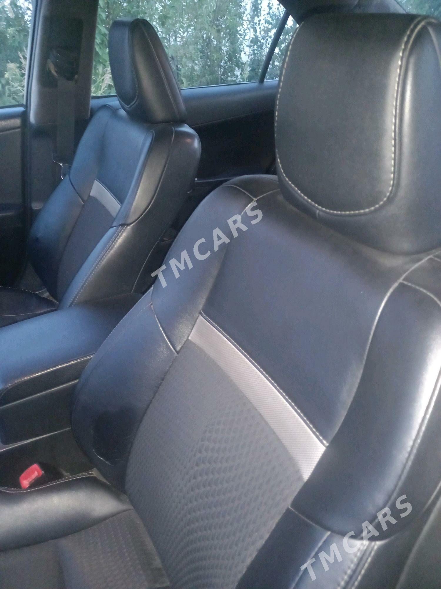 Toyota Camry 2012 - 200 000 TMT - Гёкдепе - img 3