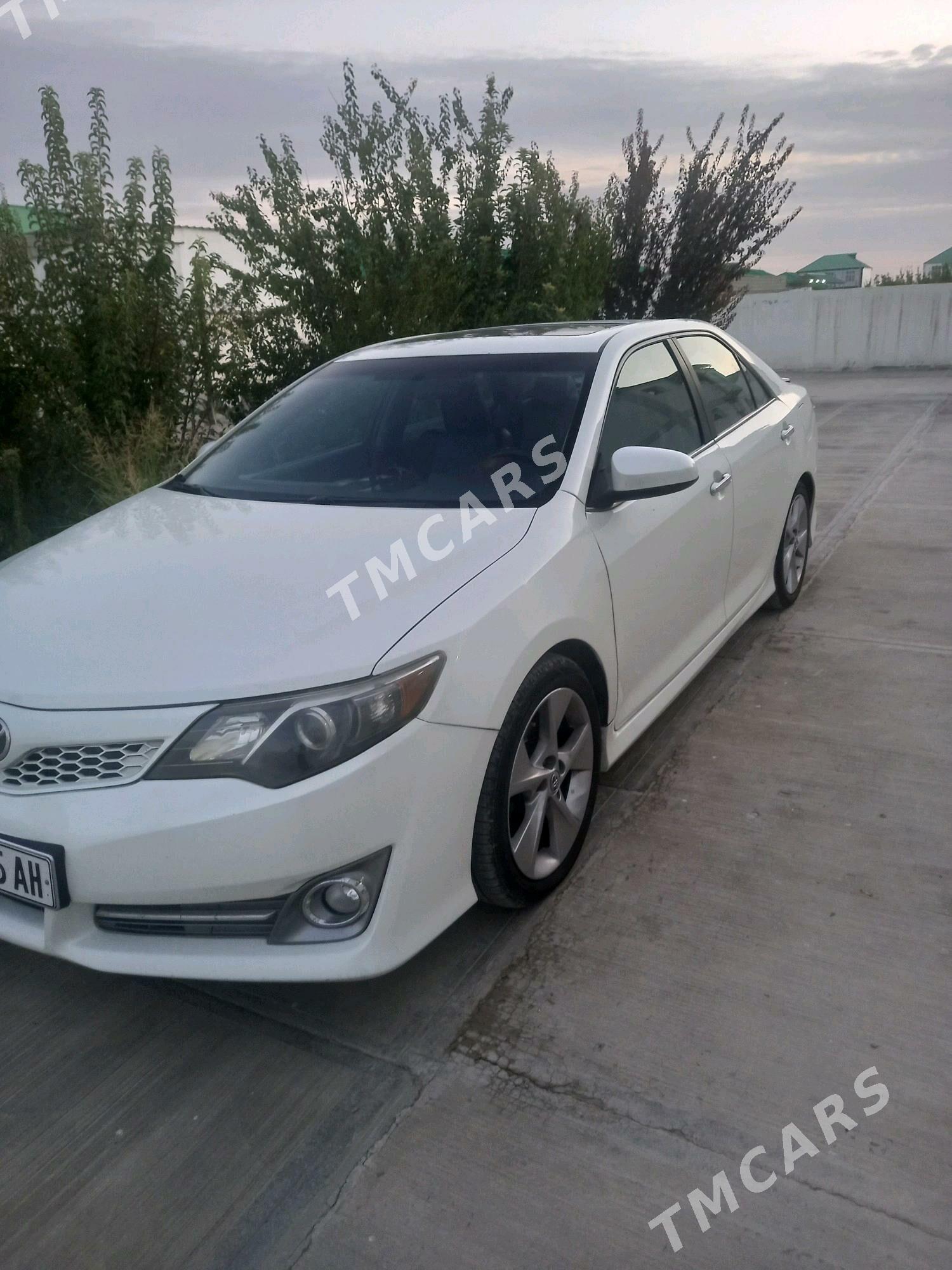 Toyota Camry 2012 - 200 000 TMT - Гёкдепе - img 2