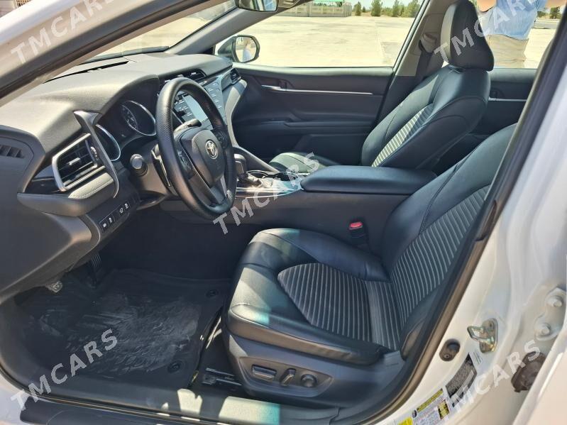 Toyota Camry 2019 - 299 000 TMT - 2 мкр - img 4