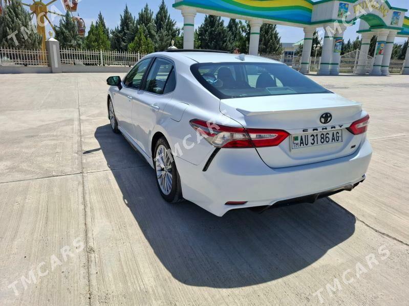 Toyota Camry 2019 - 299 000 TMT - 2 мкр - img 7