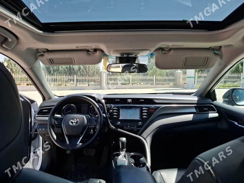 Toyota Camry 2019 - 299 000 TMT - 2 мкр - img 8