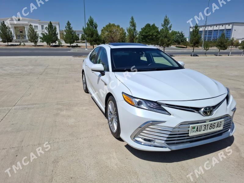 Toyota Camry 2019 - 299 000 TMT - 2 мкр - img 9