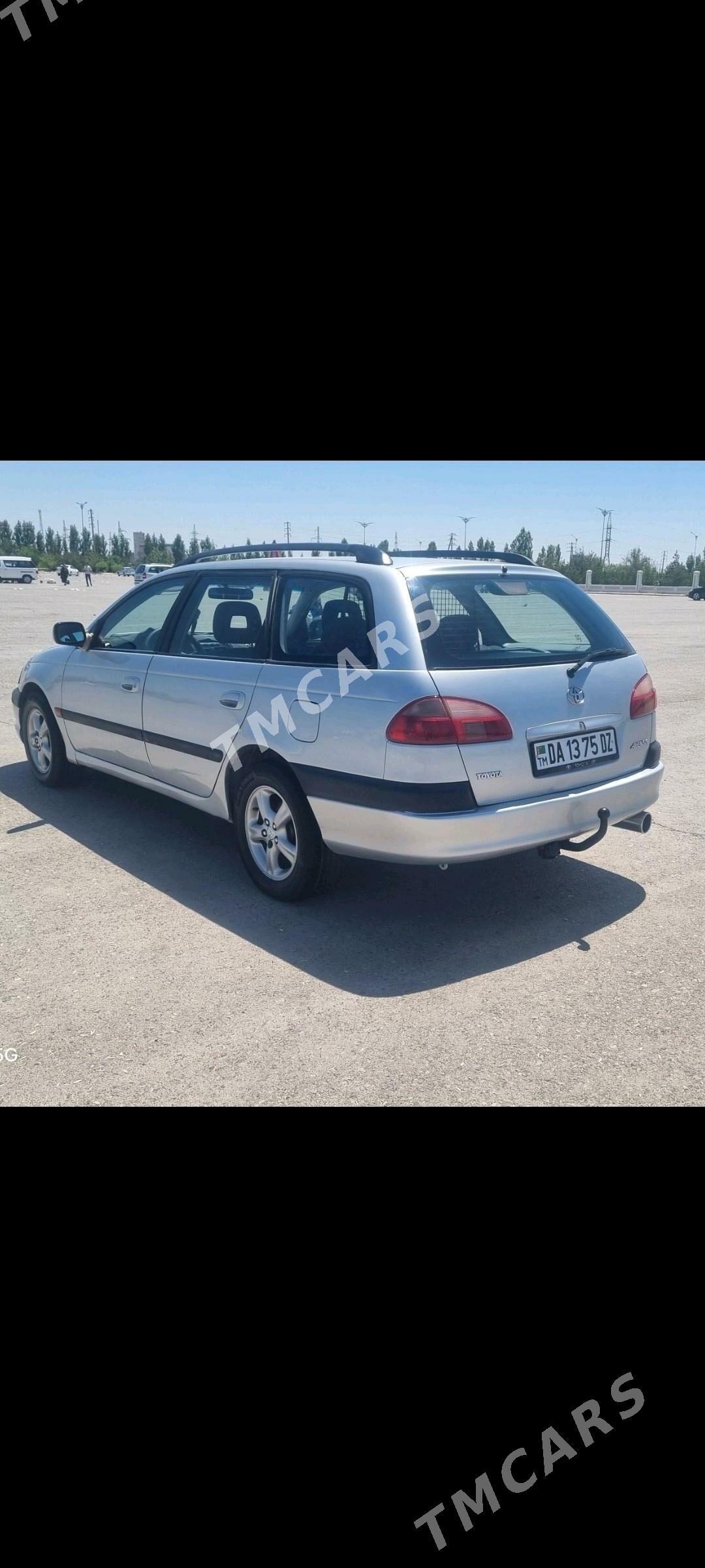 Toyota Avensis 2001 - 90 000 TMT - Дашогуз - img 2