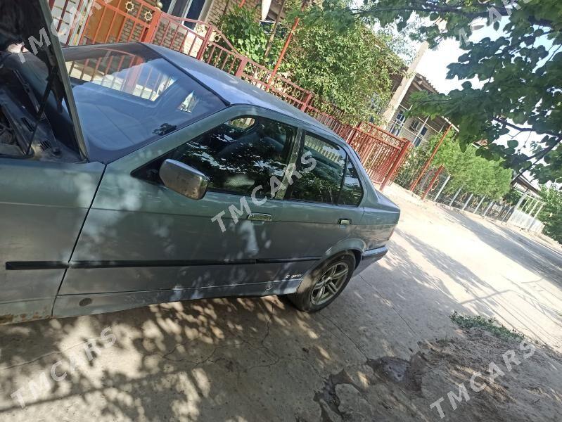 BMW 320 1993 - 30 000 TMT - Дашогуз - img 4