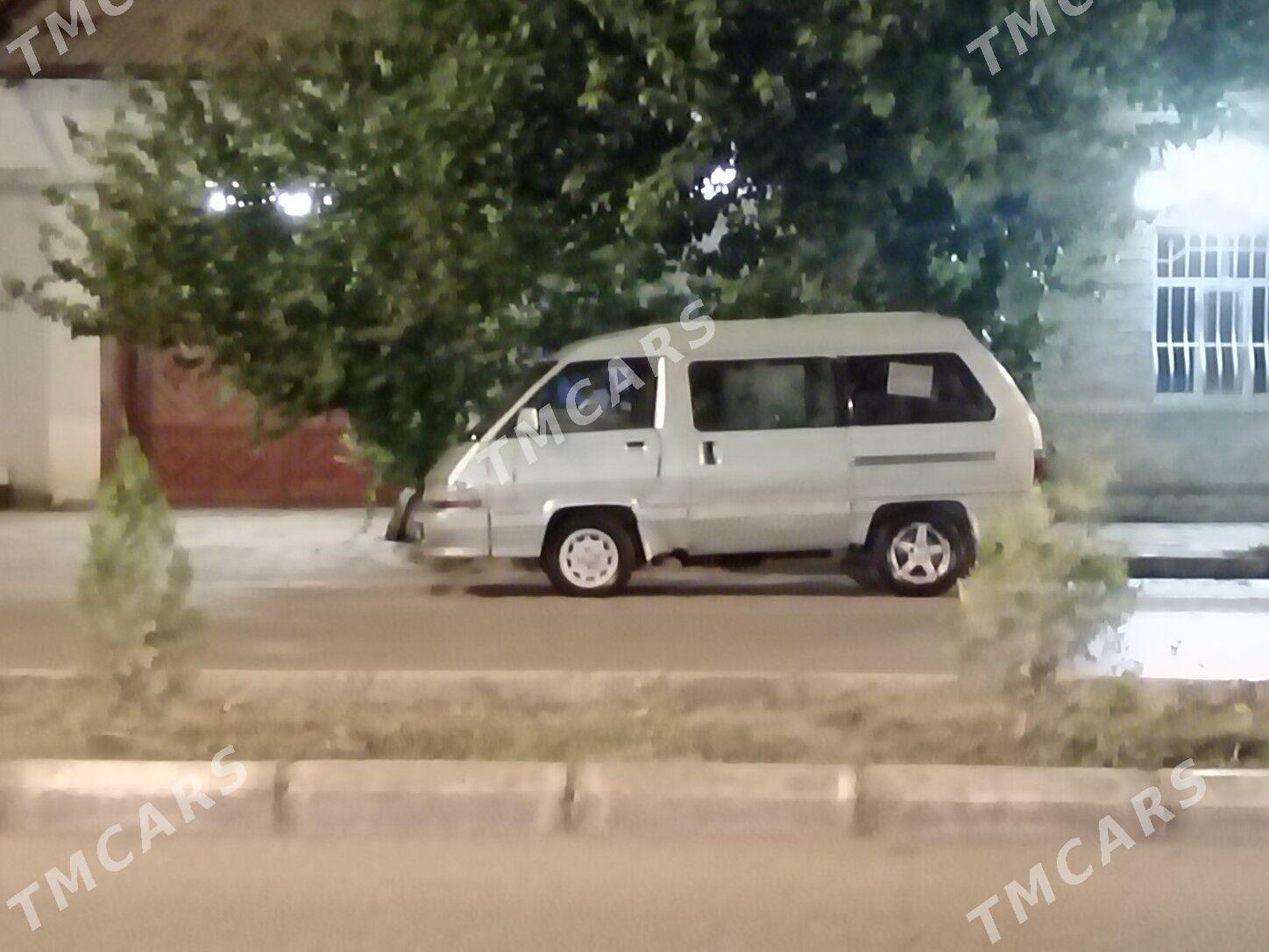 Toyota Town Ace 1992 - 28 000 TMT - Daşoguz - img 4