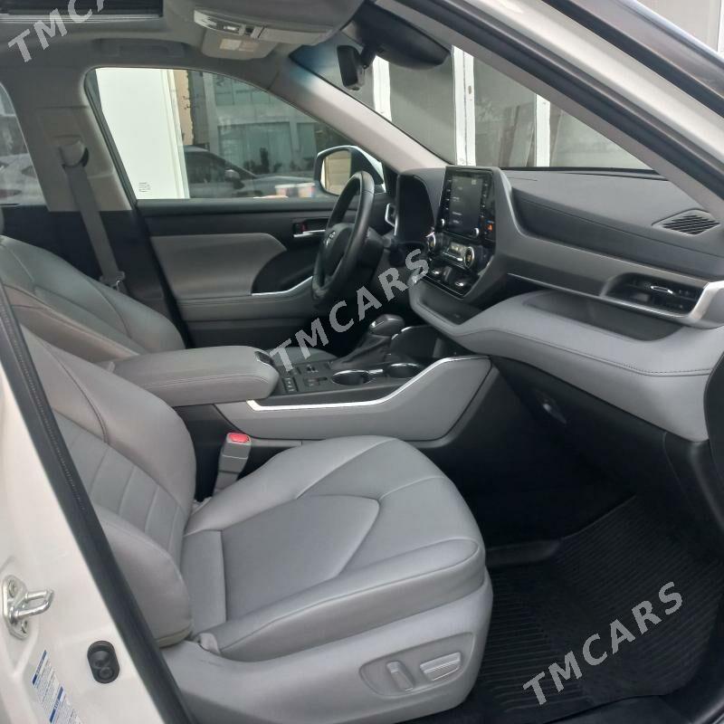 Toyota Highlander 2022 - 595 000 TMT - Мары - img 2