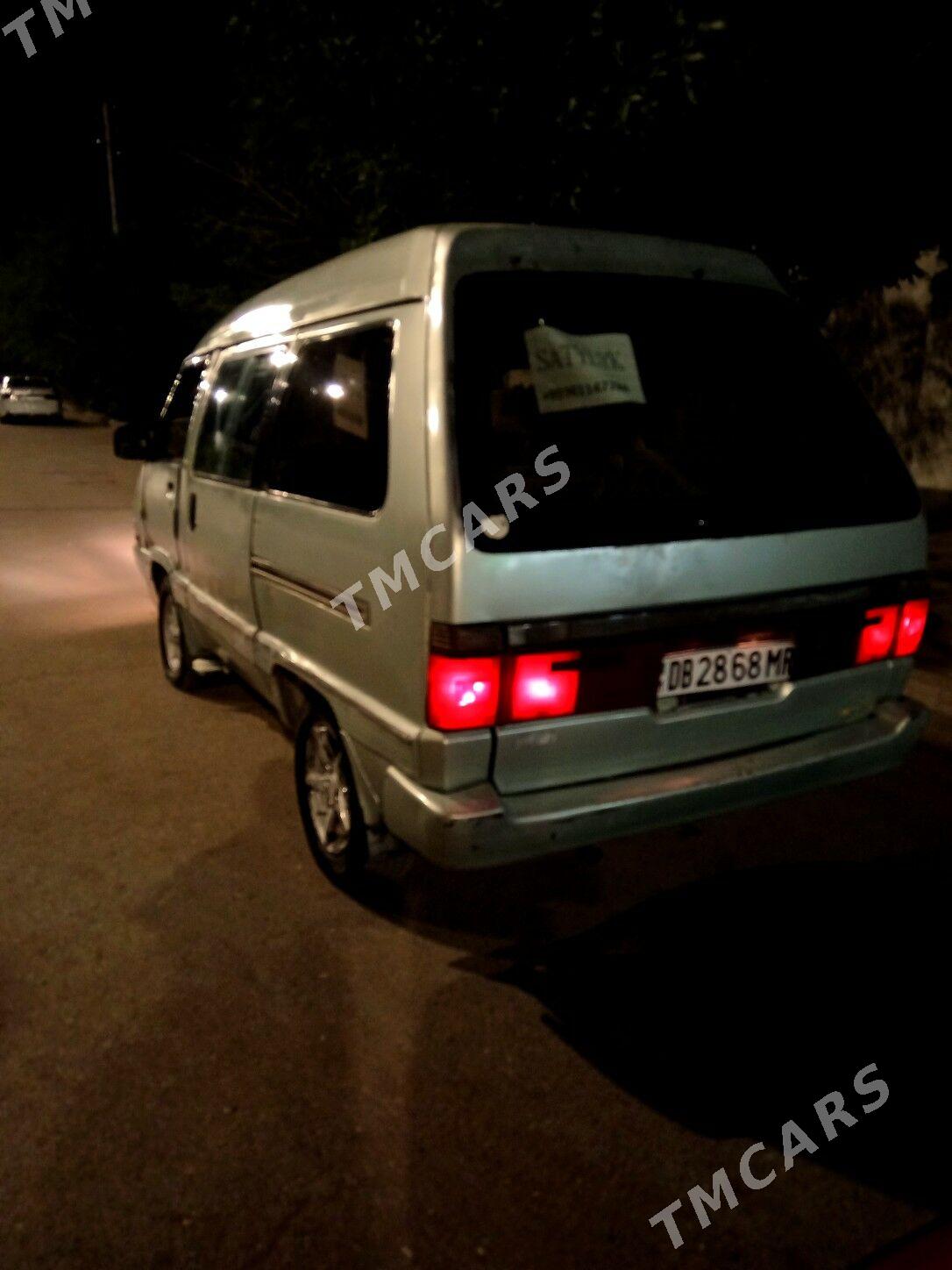 Toyota Town Ace 1992 - 28 000 TMT - Daşoguz - img 2