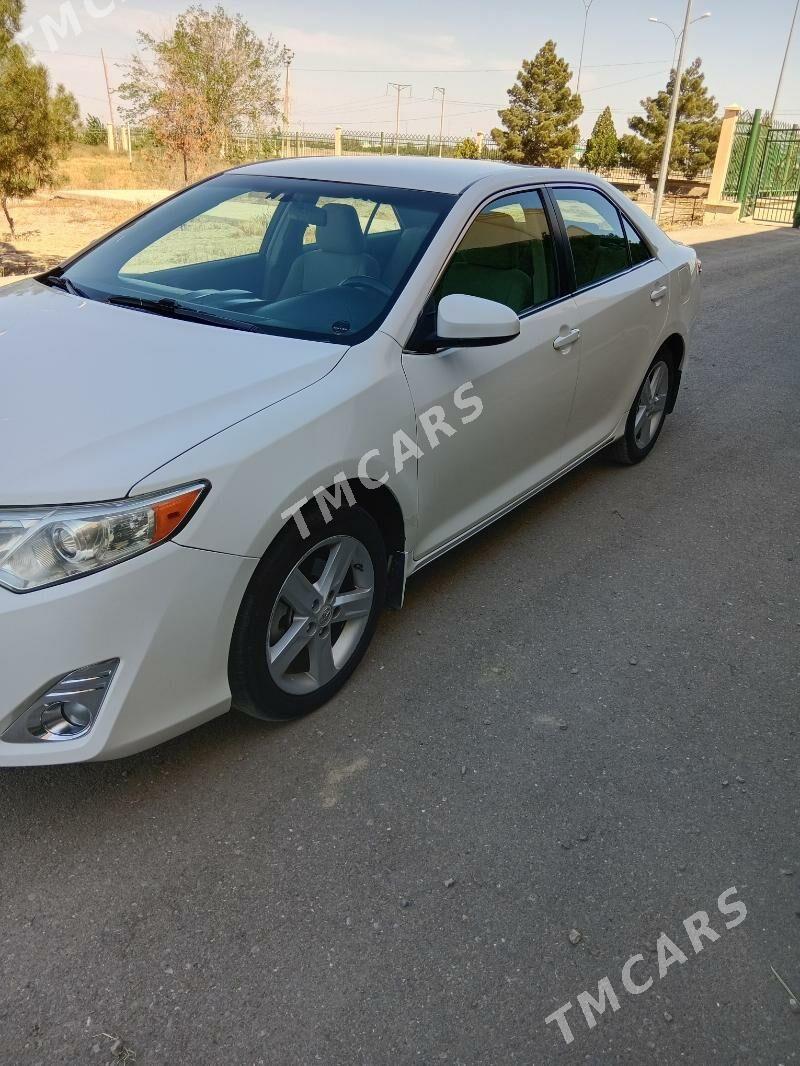 Toyota Camry 2013 - 200 000 TMT - Bäherden - img 5
