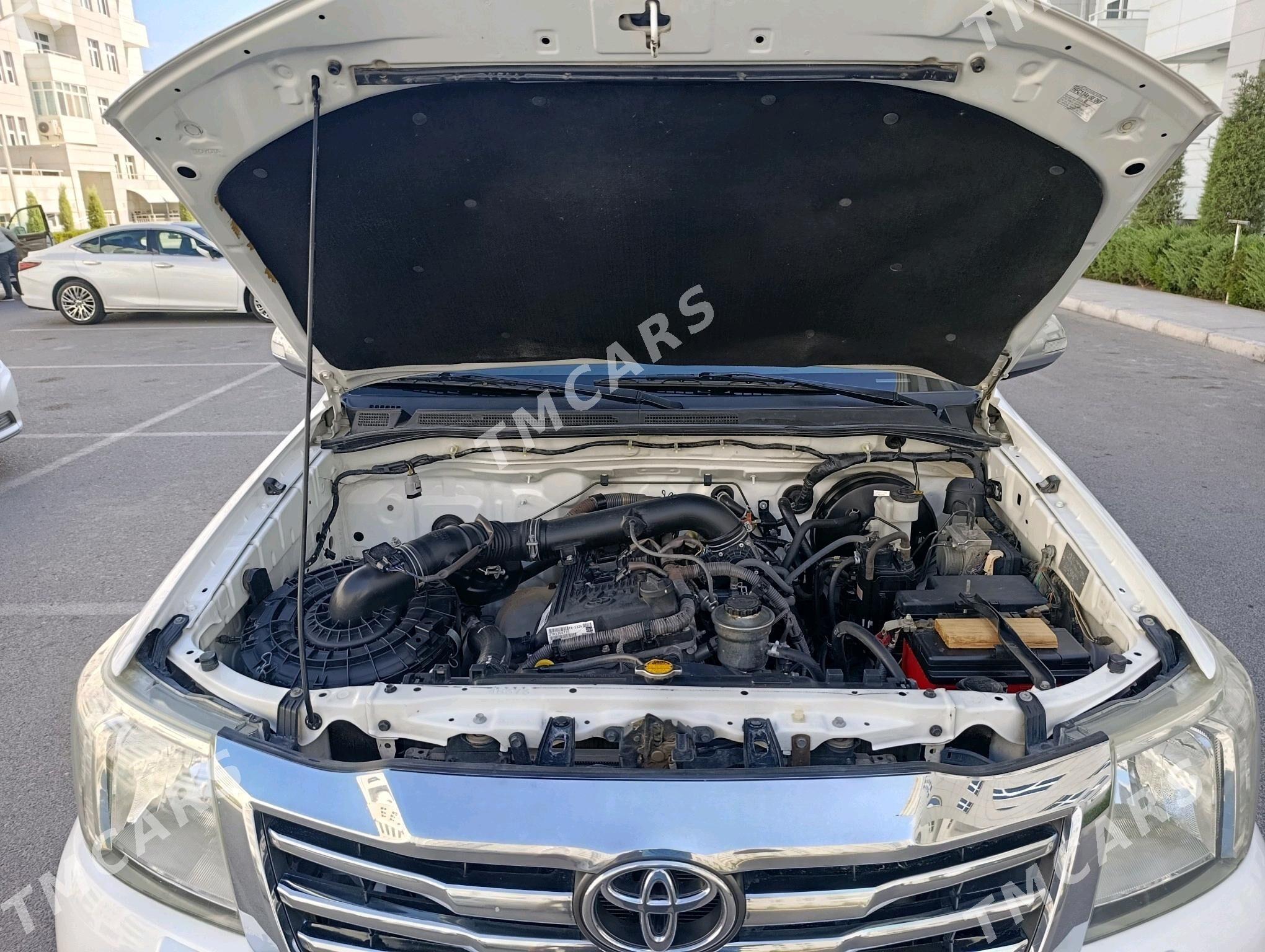 Toyota Hilux 2014 - 430 000 TMT - Mary - img 5