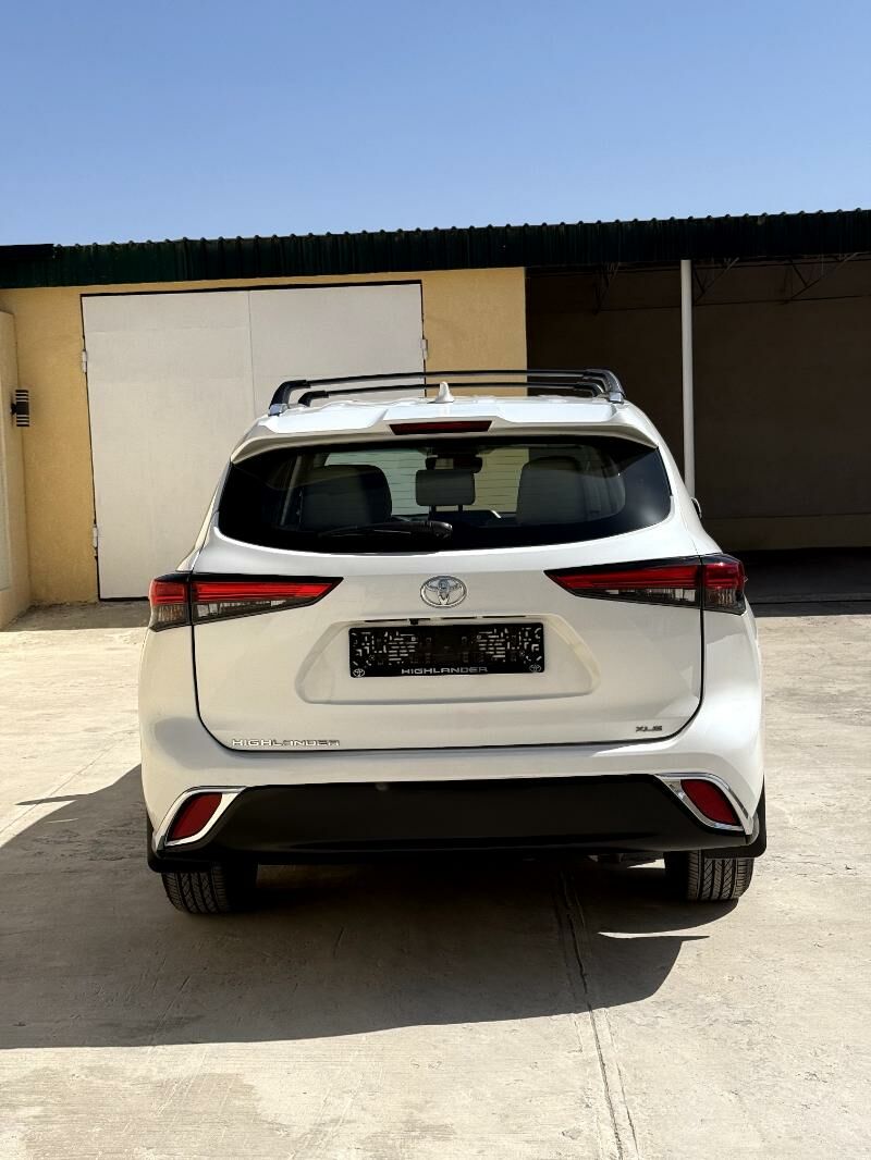 Toyota Highlander 2021 - 560 000 TMT - Туркменабат - img 3