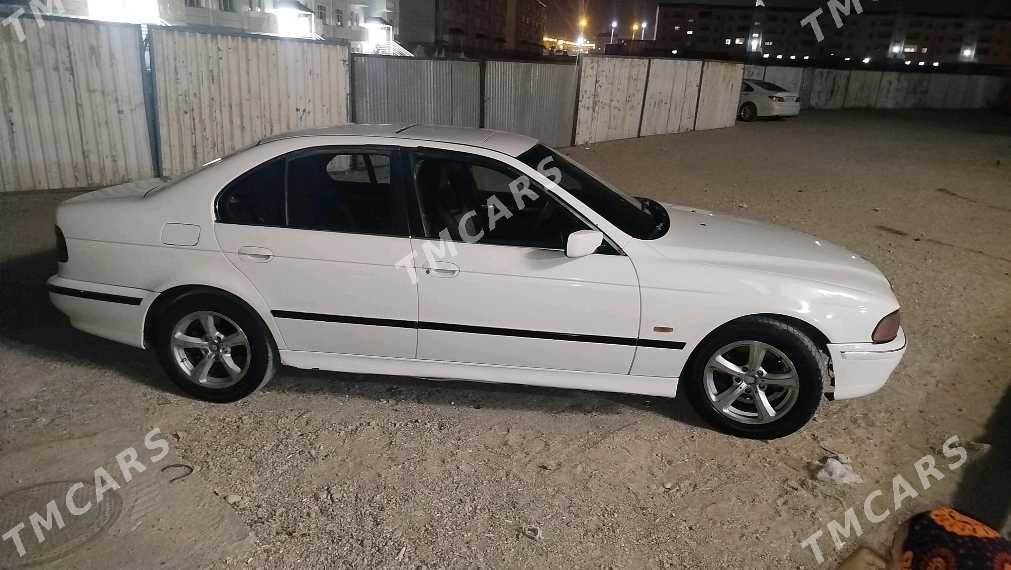 BMW 525 1997 - 69 000 TMT - Балканабат - img 3