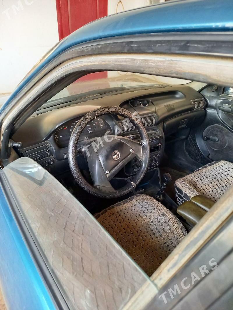 Opel Astra 1993 - 26 000 TMT - Халач - img 2