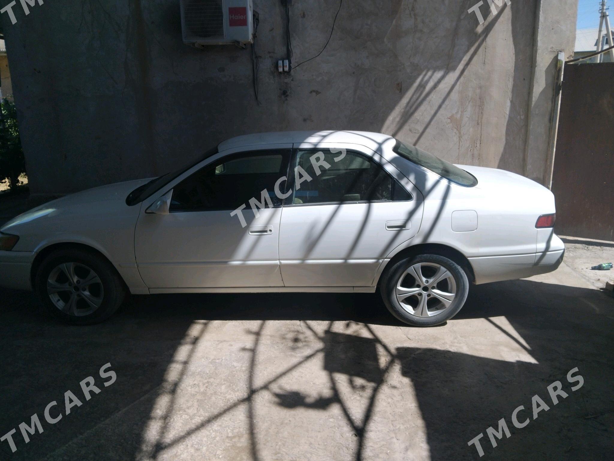 Toyota Camry 1998 - 90 000 TMT - Gurbansoltan Eje - img 2