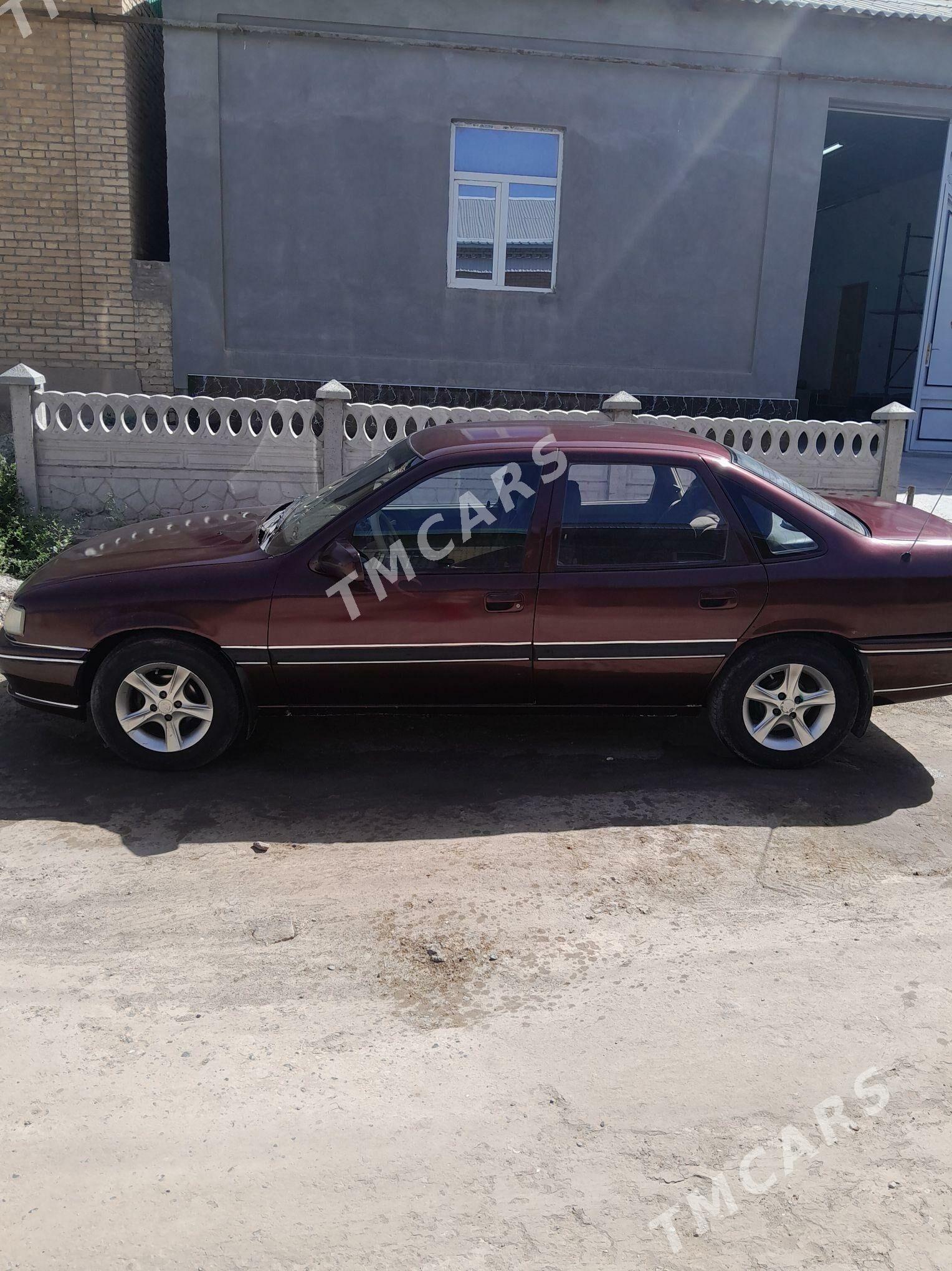 Opel Vectra 1991 - 35 000 TMT - Фарап - img 2
