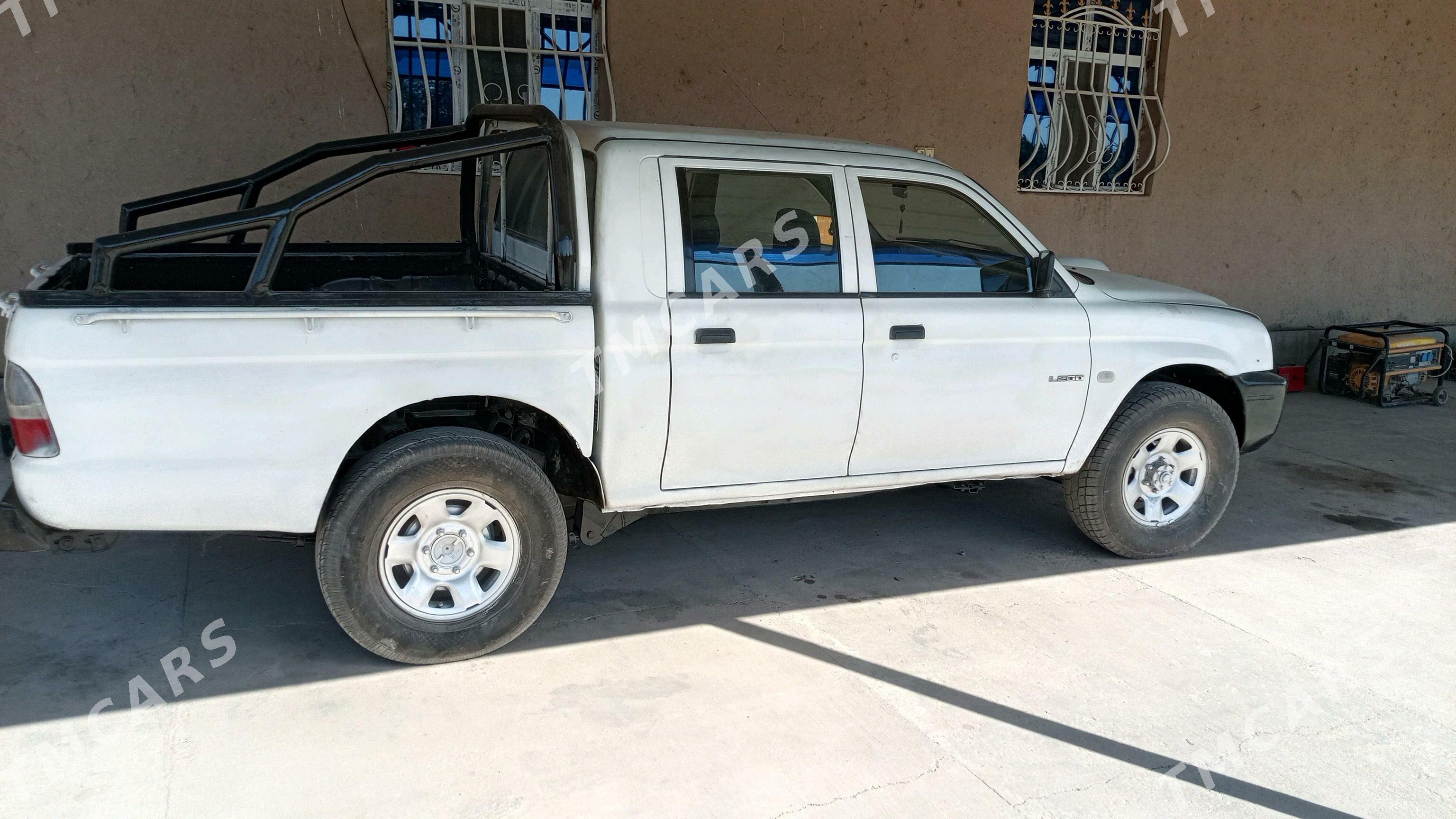 Mitsubishi L200 2003 - 40 000 TMT - Gubadag - img 4