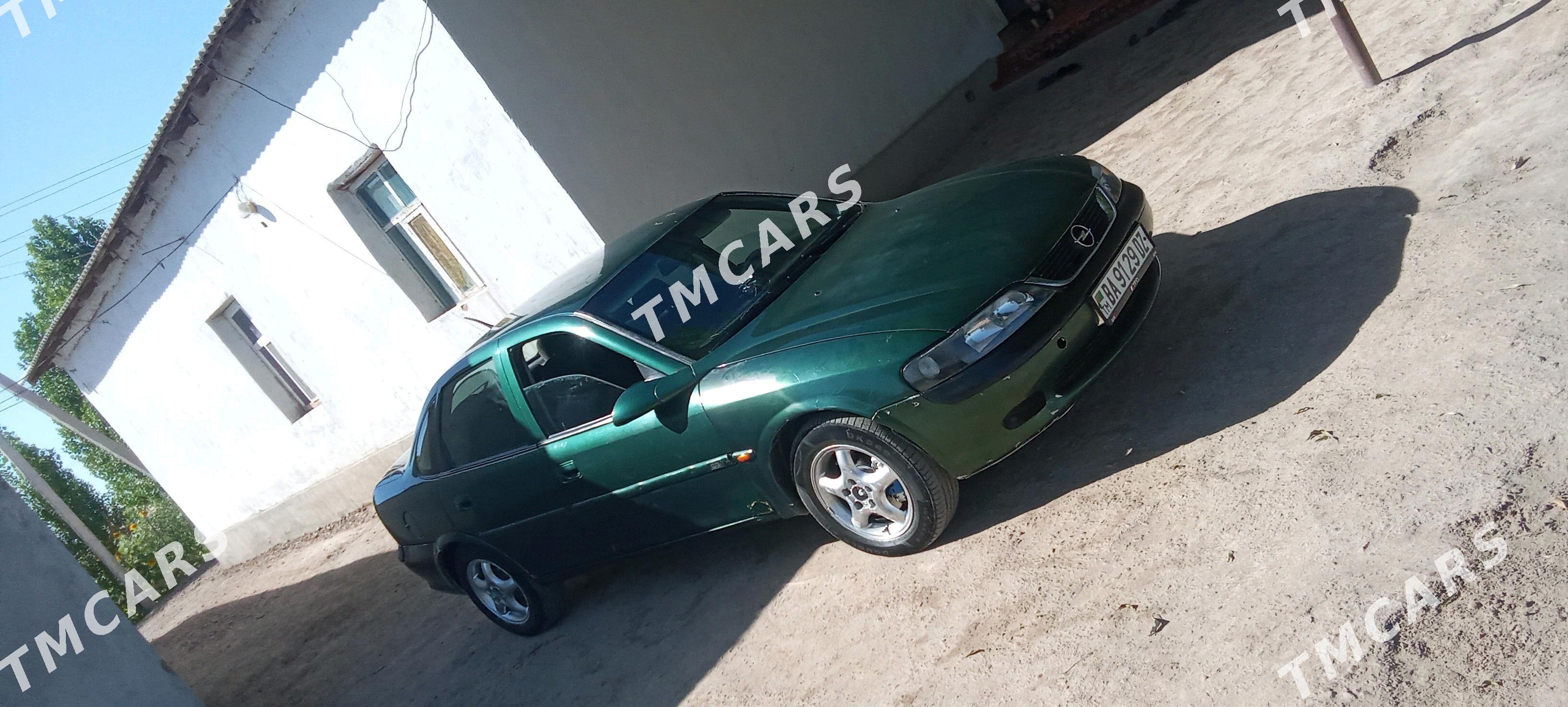 Opel Vectra 1997 - 37 000 TMT - Губадаг - img 6