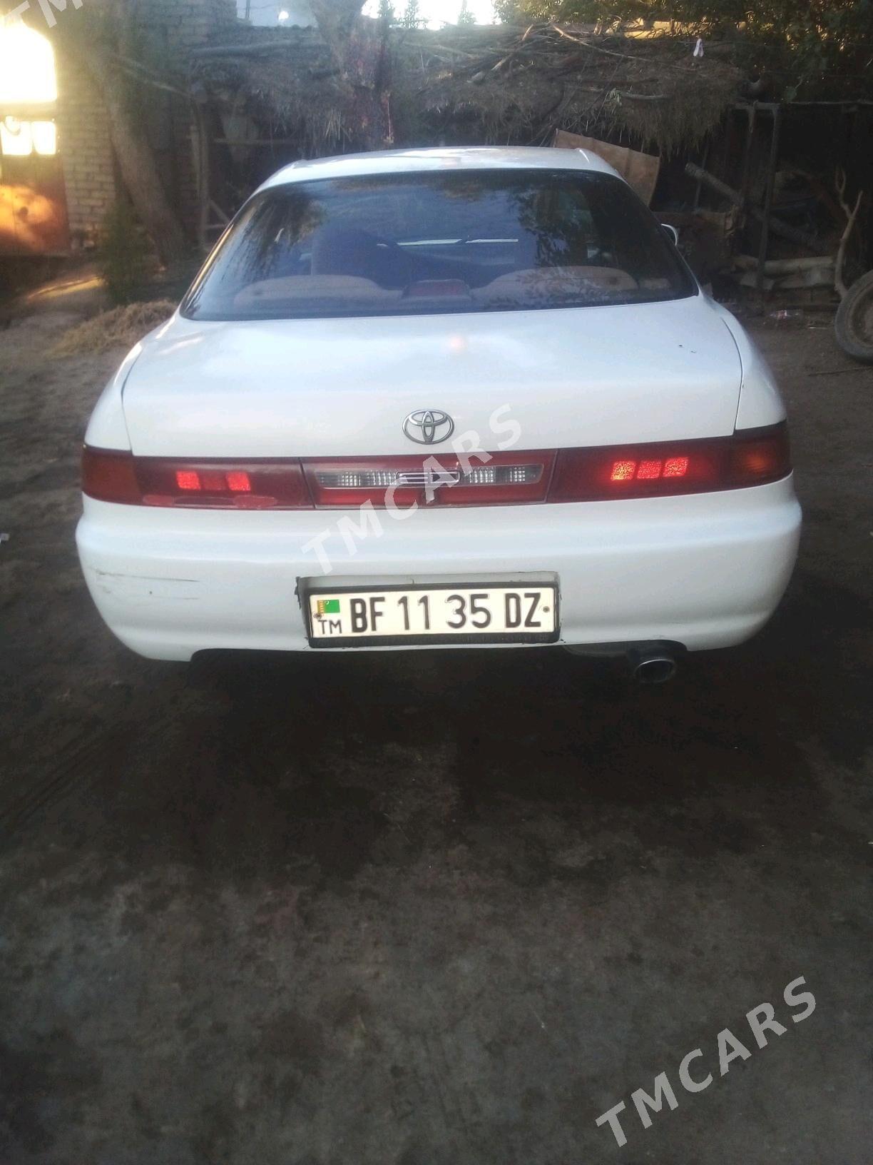 Toyota Carina 1998 - 45 000 TMT - Gubadag - img 4