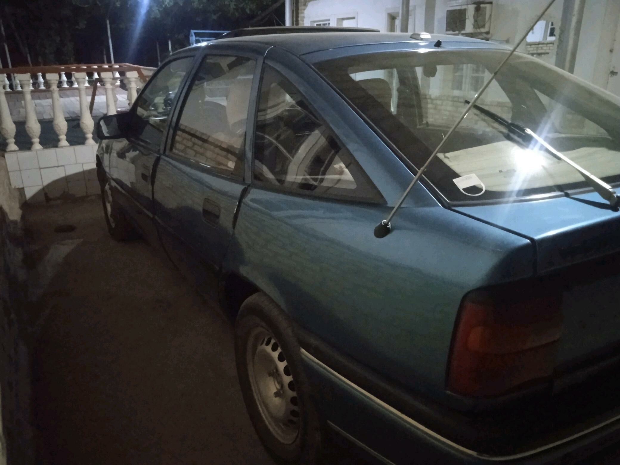 Opel Vectra 1993 - 24 000 TMT - Сакарчага - img 3