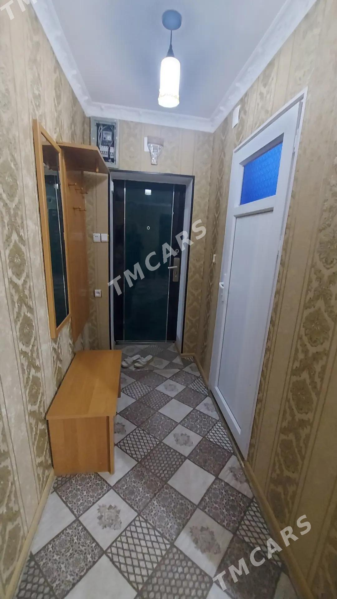 Аренда. 1ком переделанная в 2 - 2 мкр - img 2