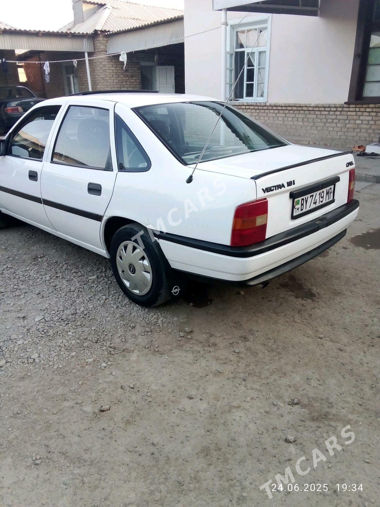 Opel Vectra 1992 - 38 000 TMT - Мары - img 2