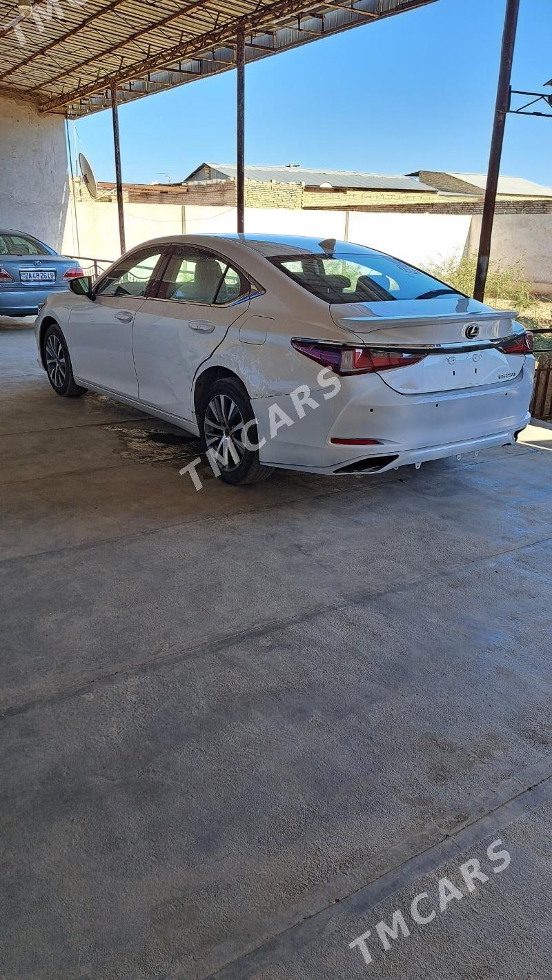 Lexus ES 250 2021 - 460 000 TMT - Туркменабат - img 9