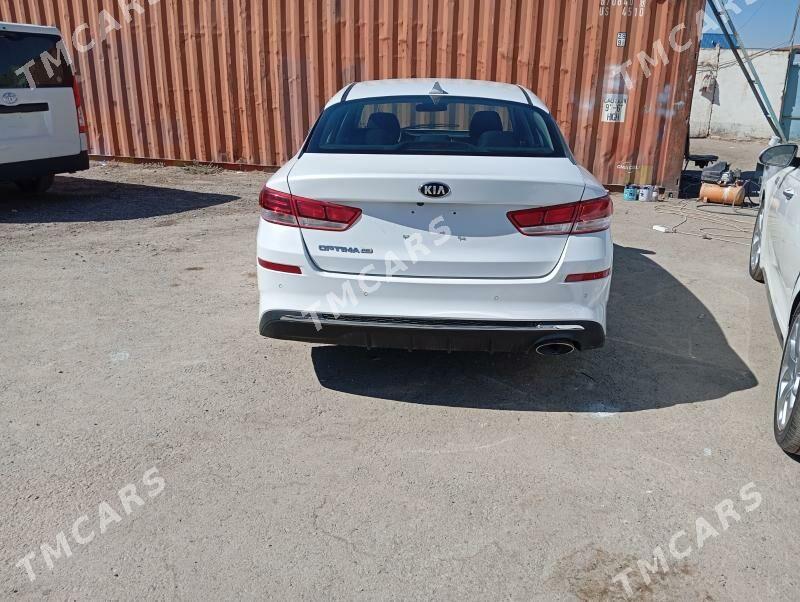 Kia Optima 2019 - 240 000 TMT - Мары - img 3