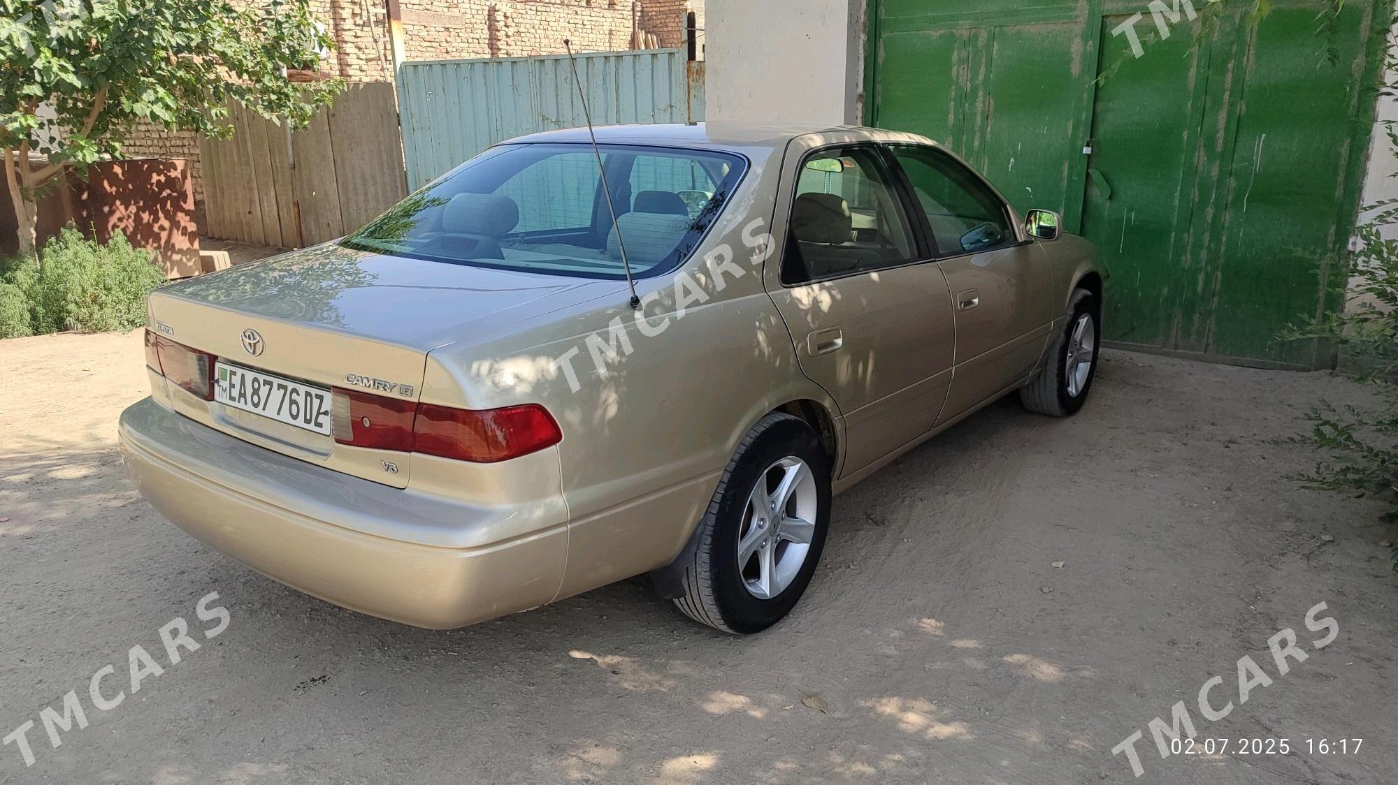 Toyota Camry 1999 - 120 000 TMT - Кёнеургенч - img 5