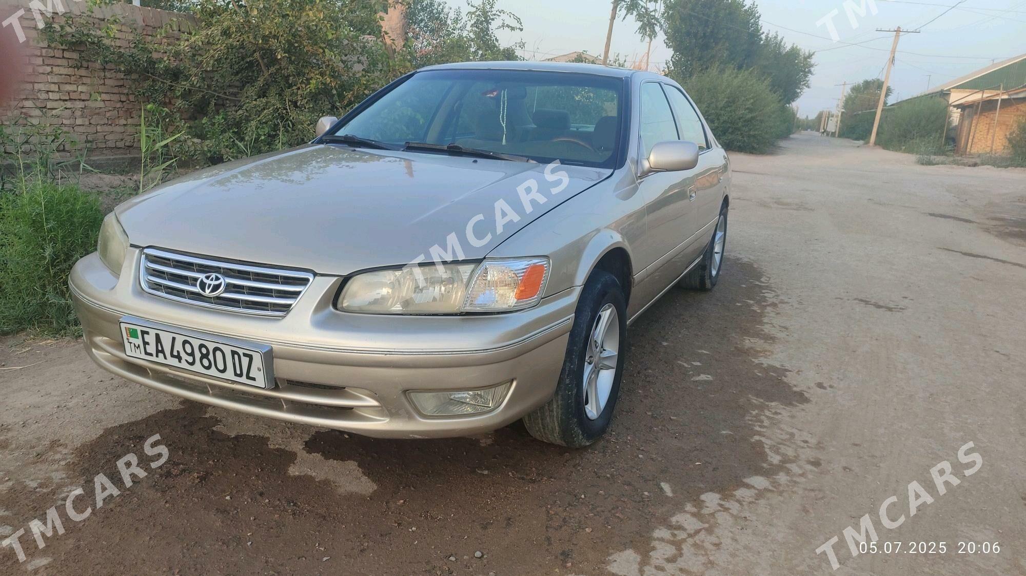 Toyota Camry 1999 - 120 000 TMT - Кёнеургенч - img 3