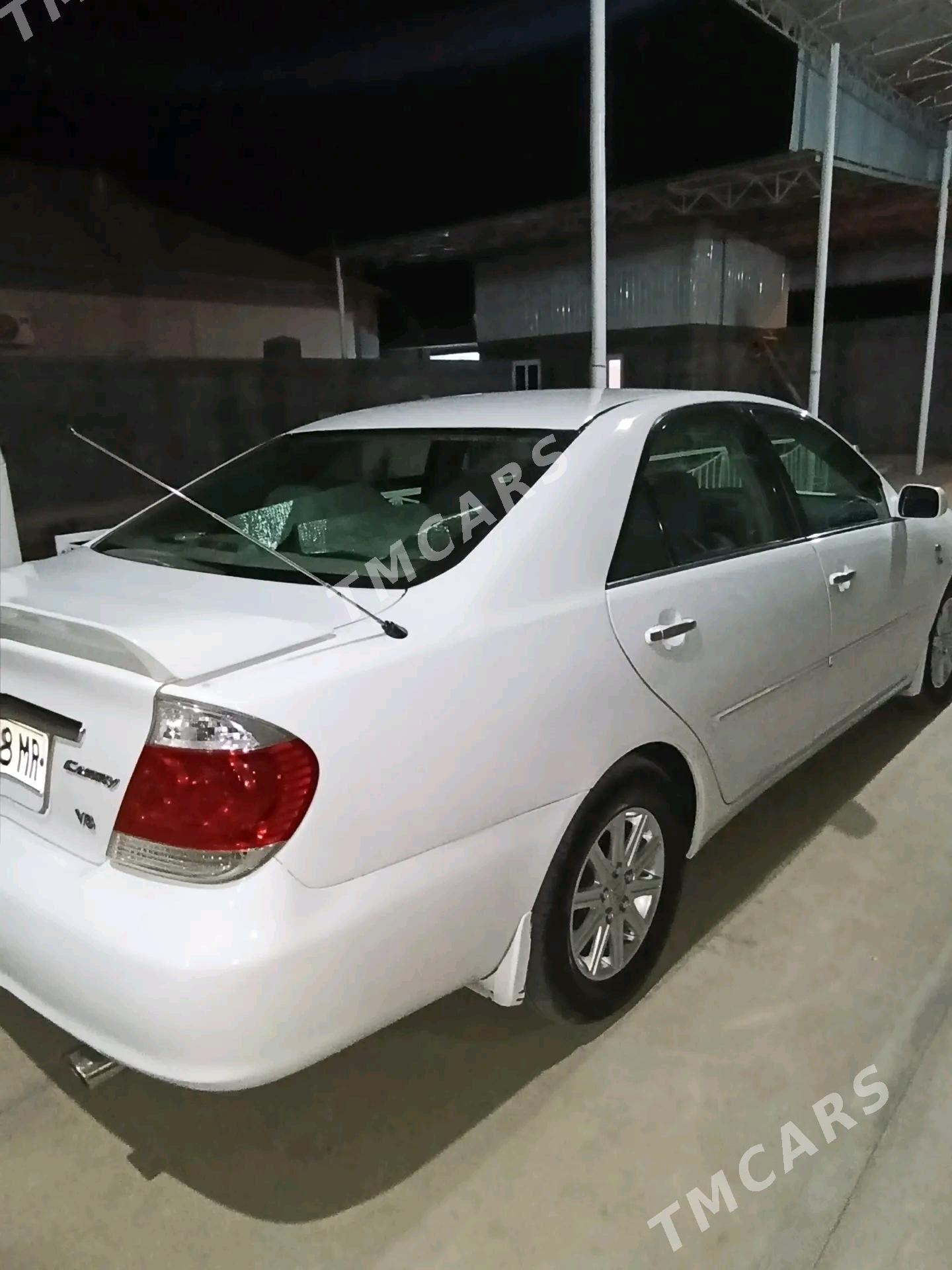 Toyota Camry 2005 - 150 000 TMT - Мары - img 2