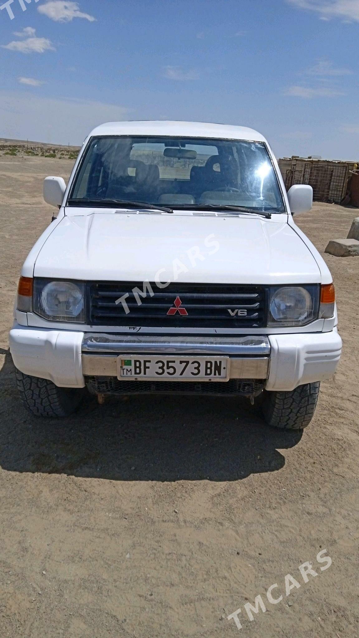 Mitsubishi Pajero 1995 - 55 000 TMT - Türkmenbaşy - img 3