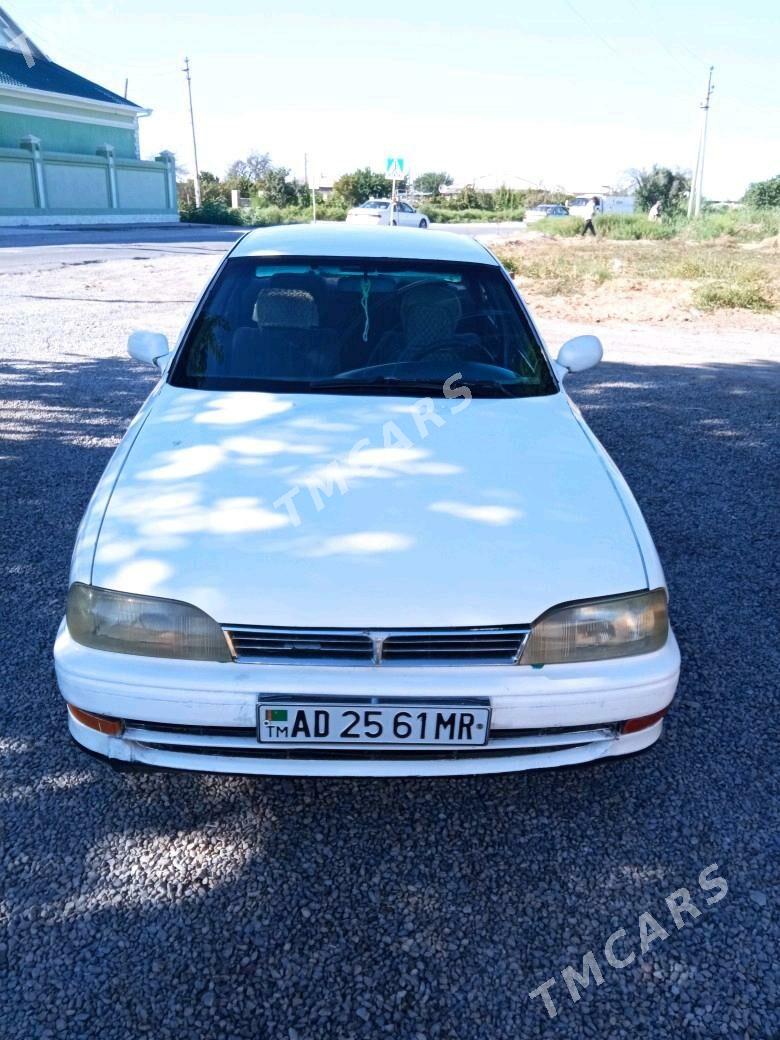 Toyota Camry 1992 - 45 000 TMT - Мары - img 5