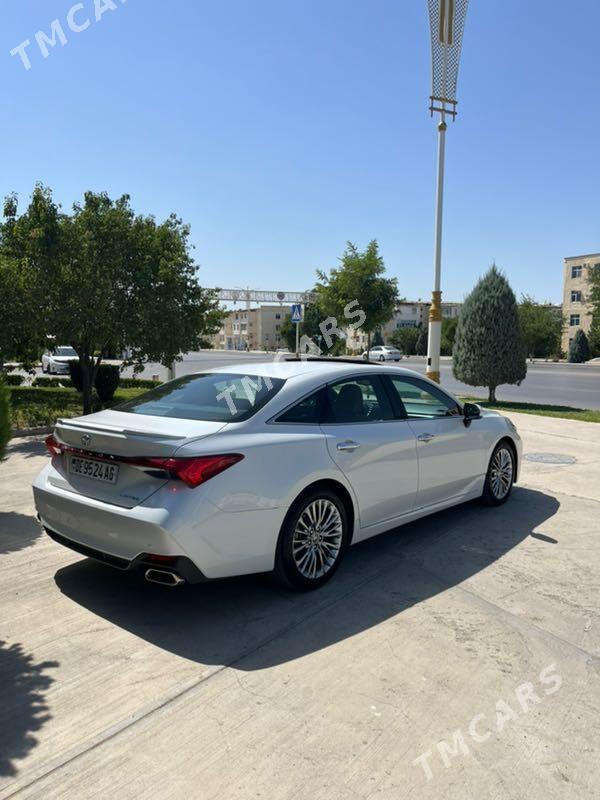Toyota Avalon 2020 - 675 000 TMT - 11 мкр - img 3