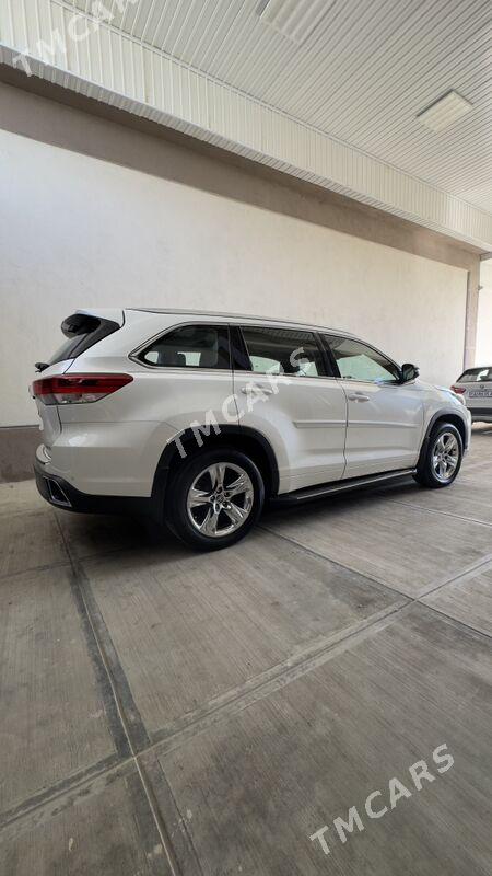 Toyota Highlander 2017 - 540 000 TMT - Aşgabat - img 2