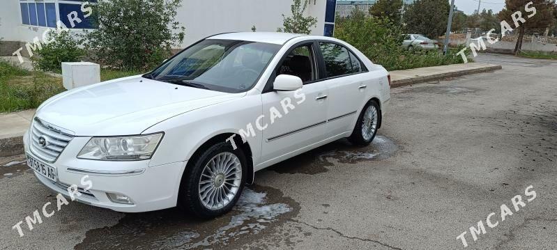Hyundai Sonata 2010 - 95 000 TMT - Ak bugdaý etraby - img 1