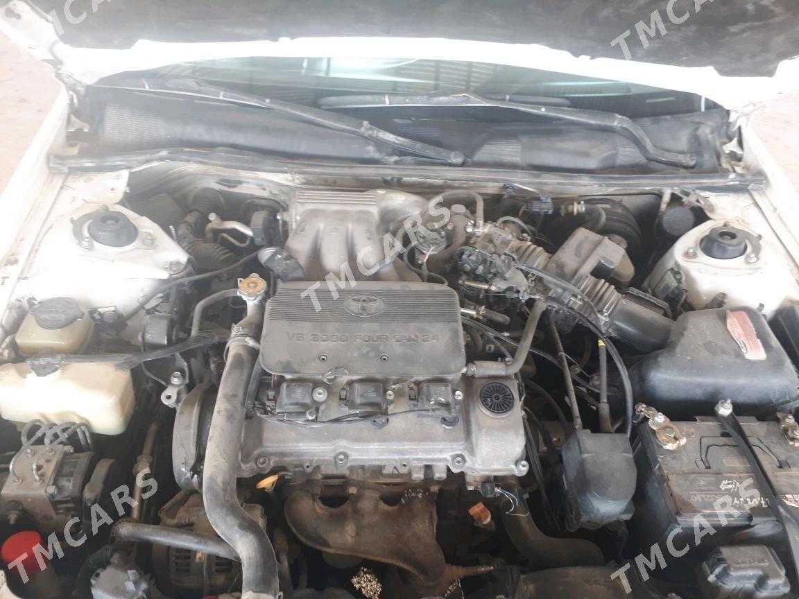 Toyota Camry 1998 - 125 000 TMT - Теджен - img 2