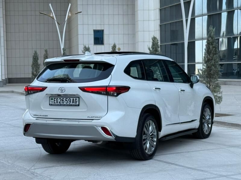 Toyota Highlander 2020 - 567 000 TMT - Ашхабад - img 5