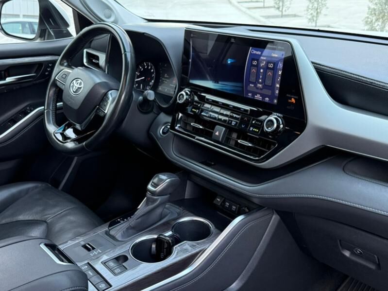 Toyota Highlander 2020 - 567 000 TMT - Ашхабад - img 8