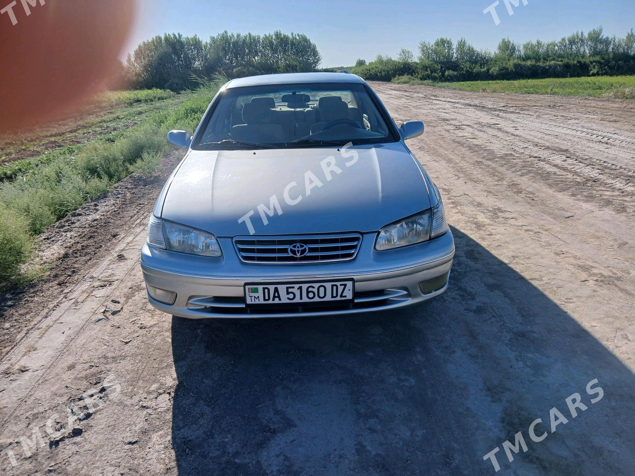 Toyota Camry 2000 - 140 000 TMT - Köneürgenç - img 5
