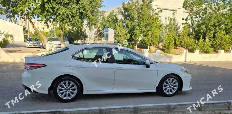 Toyota Camry 2020 - 260 000 TMT - Ашхабад - img 9