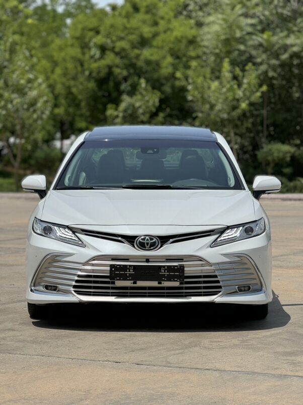 Toyota Camry 2023 - 465 000 TMT - Ашхабад - img 4